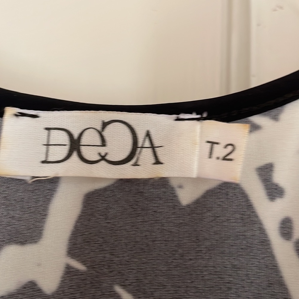 Deca Tunic - Picture 2 of 2